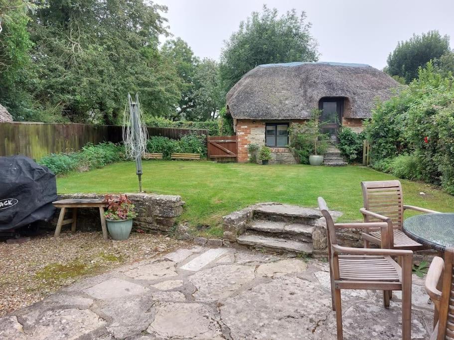 Stable Cottage - Sleeps 6, Near Lulworth Cove Dorchester Dış mekan fotoğraf